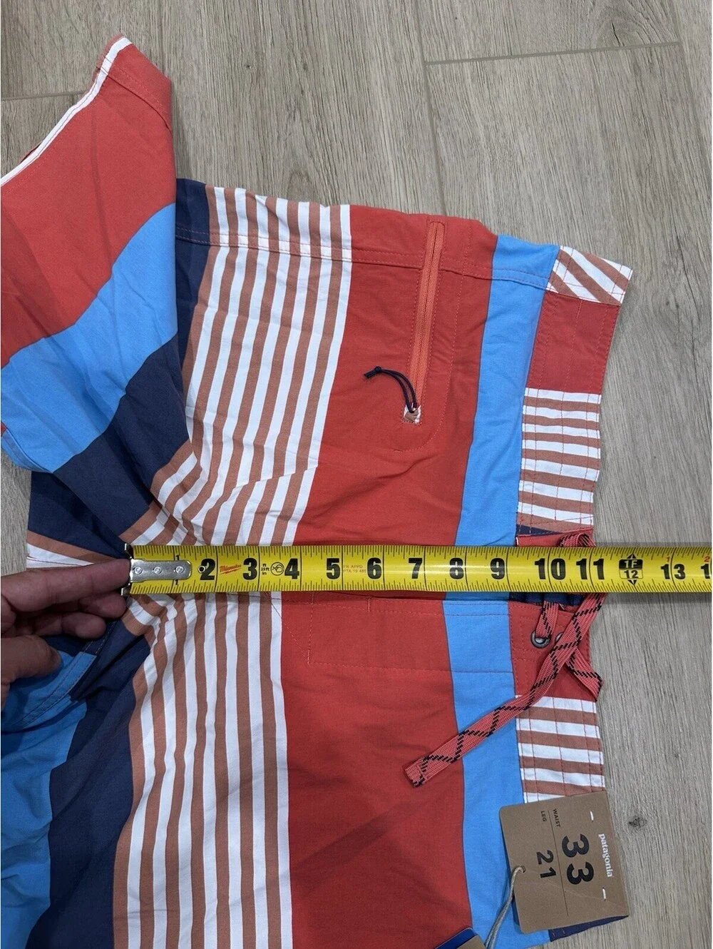 NWT Patagonia • Men's 21’ Wavefarer Boardshorts Swim Trunks • Size 33